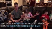 Kinder freuen sich über blöde Geschenke