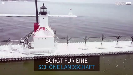 Saint Joseph Leuchtturm in den USA ist komplett eingefroren