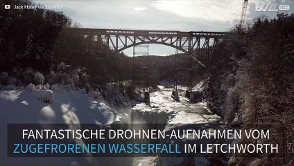 Faszinierende Drohnenaufnahme von einem zugefrorenen Wasserfall in New York