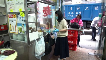 Jazz noodling: Hong Kong band livestreams from cramped restaurant