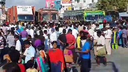 பூந்தமல்லி தொகுதியை கூட்டணி கட்சிக்கு ஒதுக்கியதற்கு எதிர்ப்பு தெரிவித்து அதிமுகவினர் சாலை மறியல் - வீடியோ