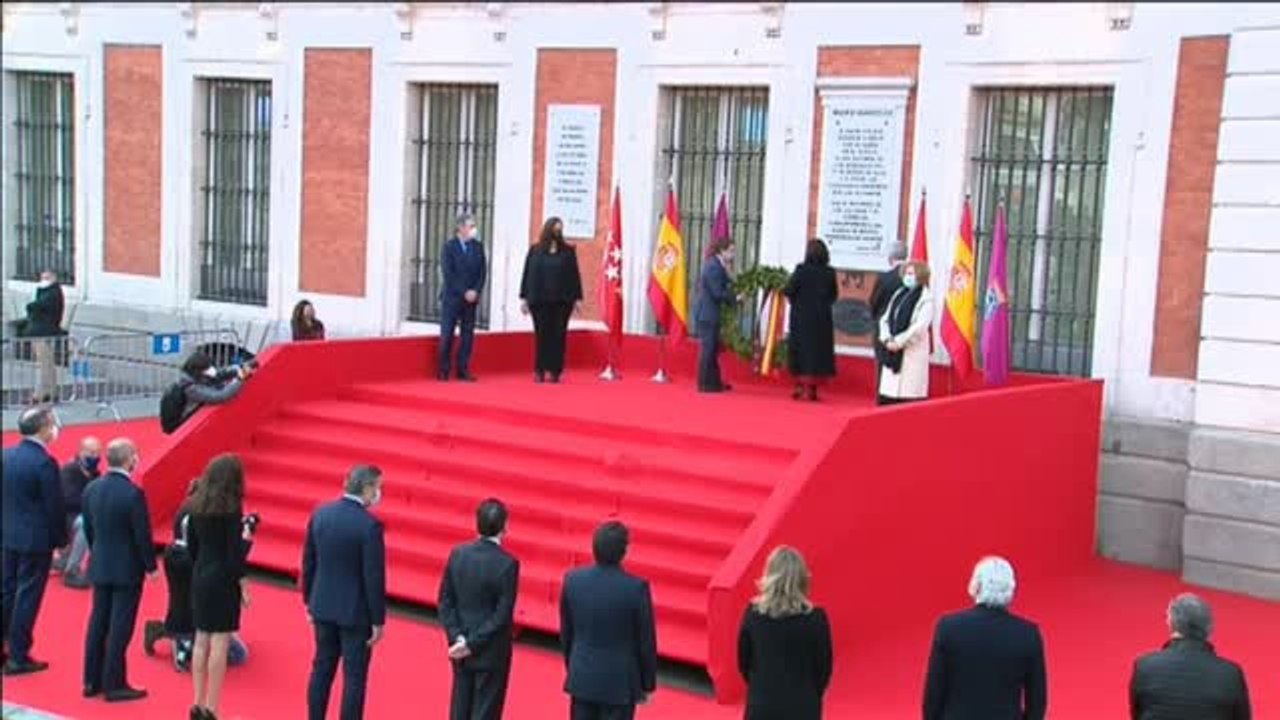 Ayuso y Almeida presiden el homenaje del Gobierno regional a las víctimas de los atentados del 11M