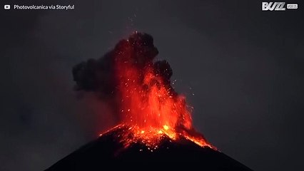 Spectacular footage of the Reventador volcano erupting at night