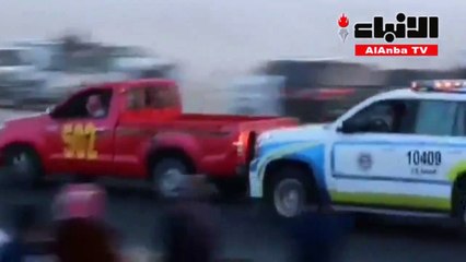 البحث عن خليجي اصطدم عمدا بدورية المرور واستبدل لون مركبته من الأحمر إلى الأبيض