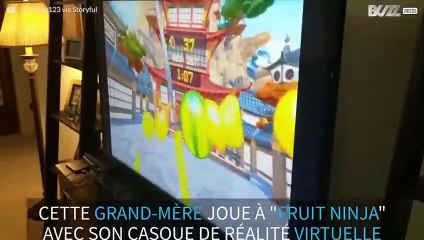 Des grands-parents découvrent un jeu de réalité virtuelle!
