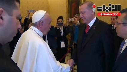 بابا الفاتيكان يهدي أردوغان ميدالية السلام