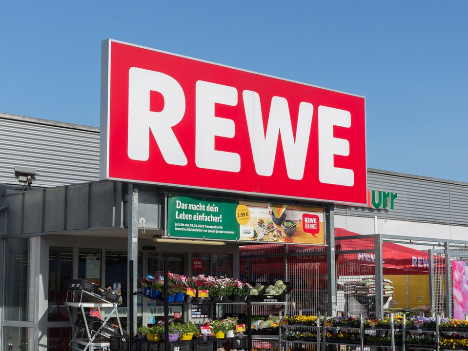 Preis-Ärger: Diese Produkte fliegen bei Rewe bald aus dem Sortiment