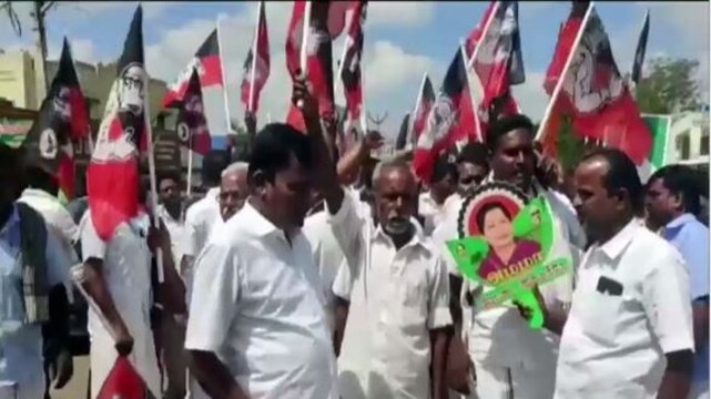 AIADMK cadres stage protests across Tamil Nadu over seat allocation