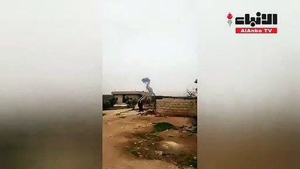 النظام يصعد غاراته على سراقب ومقتل طيار روسي بعد إسقاط طائرته