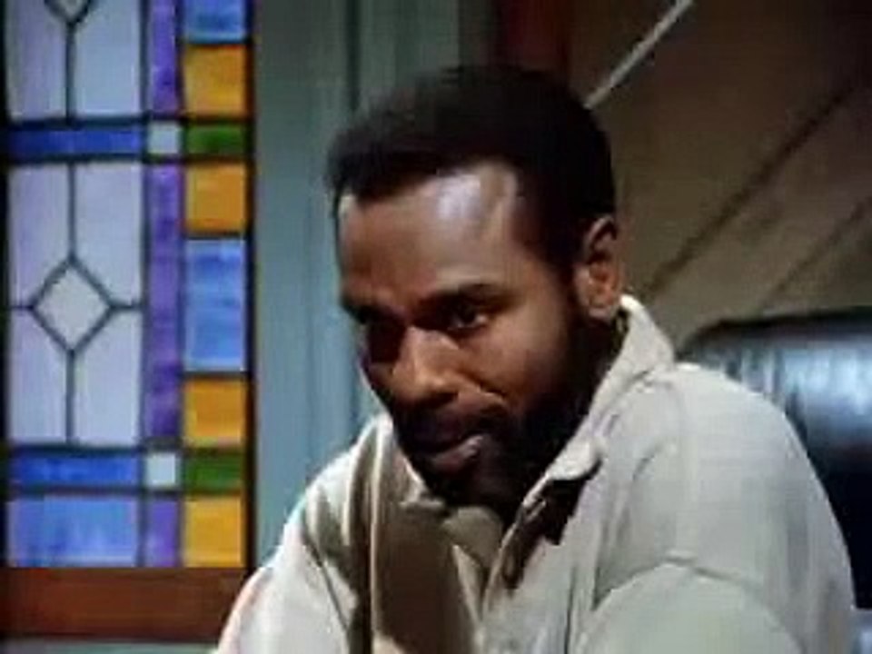 21 Jump Street 1x13 Mean Streets and Pastel Houses