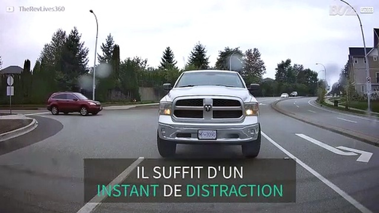 Sa caméra de bord filme un accident de la route