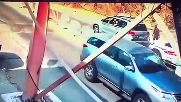 هكذا أوقف رجل أمن سعودي سيارة حاولت الفرار