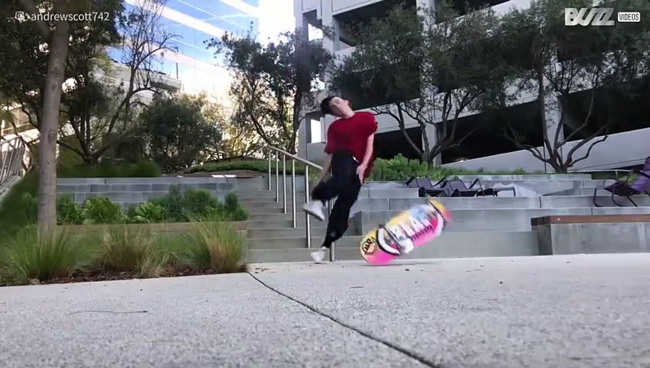 Il filme sa terrible chute en skate, sur une rampe