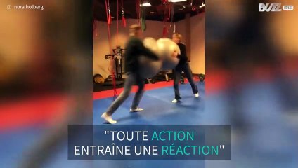 Ils s'amusent avec des ballons se fitness et le regrettent très vite