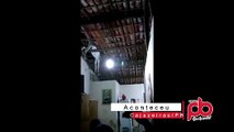Jumento cai em telhado no município de Cajazeiras