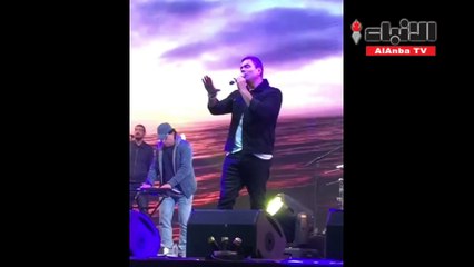 عمرو دياب يصدم الجمهور بوزنه الزائد شاهدوا كم تغير