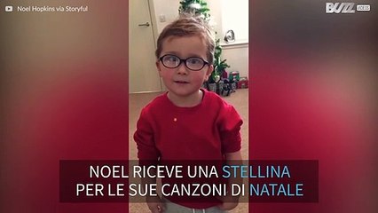 Noel canta canzoni natalizie e riceve una stellina