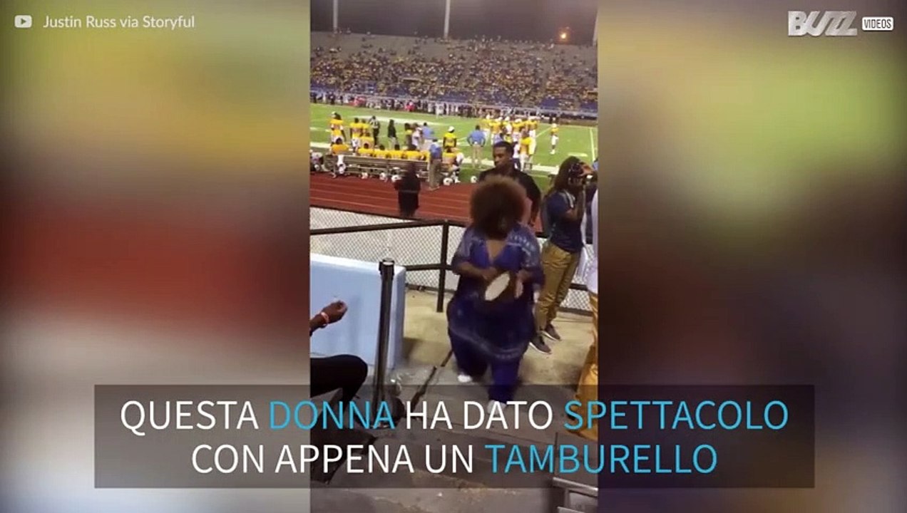 Cattura l'attenzione durante una partita di football americano