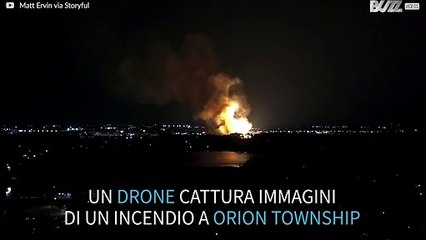 Vasto incendio negli USA ripreso da un drone