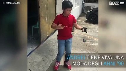 Il talento di questo bambino col yo-yo è impressionante