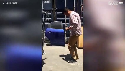 Una versione originale della “Keke Challenge” dall'esito imprevisto