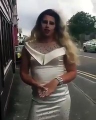 موقف محرج جدا لمذيعة على الهواء