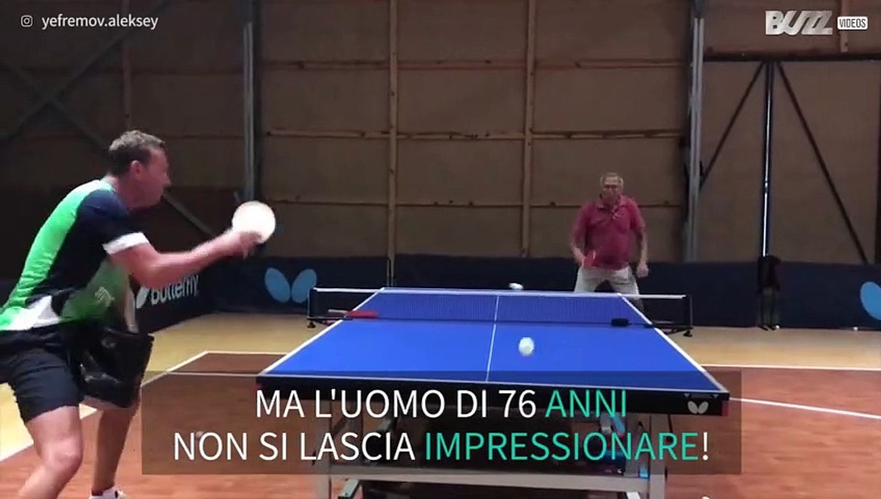 A 76 anni è invincibile a Ping-pong