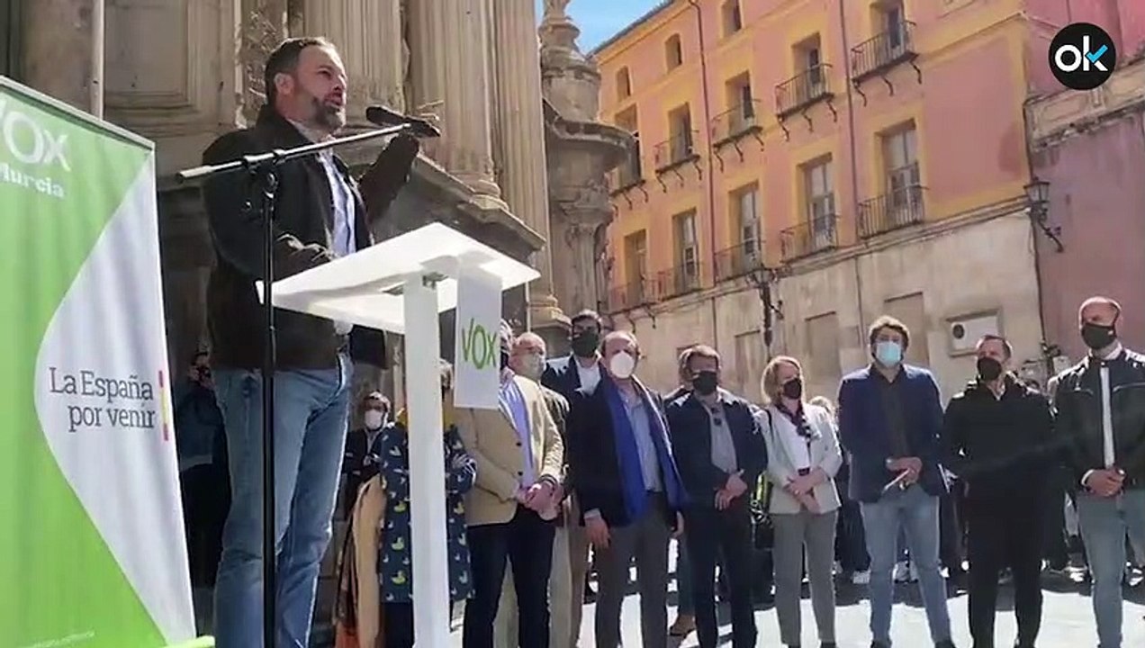 Abascal a Arrimadas en Murcia: "Es fácil pactar con Sánchez, sólo hay tener tan pocos escrúpulos cómo él"