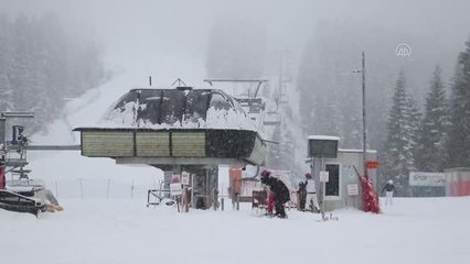 KASTAMONU - Ilgaz Dağı'nda kar yağışı etkili oluyor