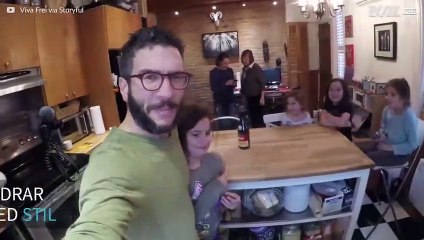 Hur man tar bort en mjölktand med en champagnekork!