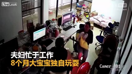 LiveLeak-dot-com-51f_1513928934-ZhejiangnicknameBabiesheaddownfromthestr_1513928937
