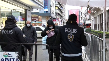 Sokakları kısıtlama değil yağmur boşalttı