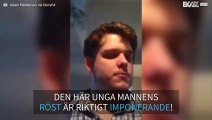 Man visar upp sin otroliga talang för att sjunga