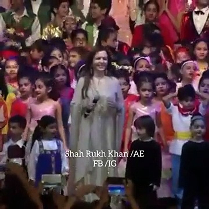 شاروخان يرقص مع ابنه