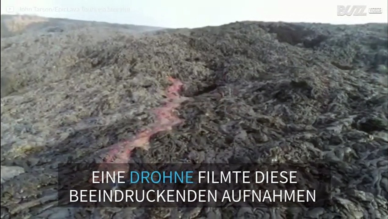 Fließende Lava am Kīlauea Vulkan