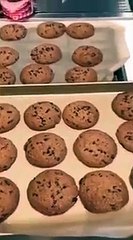 Festive family fun! C is for cookie! Ivanka bakes holiday treats with the kids