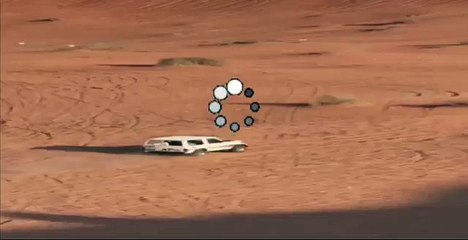 شاهد المعجزة تتدخل وتنقذ سيارتين على رمال السعودية