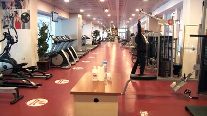 Başkent'te yüzme havuzu, halı sahalar ve spor tesisleri denetlendi