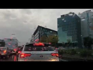 Col·lapsen els accessos a l'aeroport de Barajas