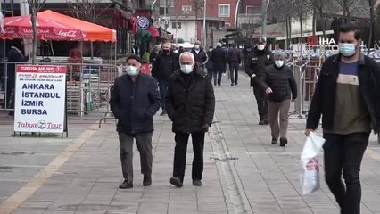 Covid-19'a yakalandı, yaşadığı yoğun bakım sürecini böyle anlattı: "Bir nefes daha alabilmek için mücadele ettim"