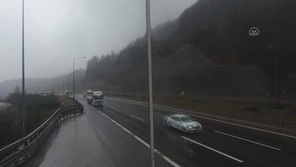 Bolu Dağı'nda sis etkisini artırdı