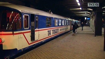 Tải video: DSB tager over | DSB skal køre Odder-tog | Odderbanen | Midtjyske Jernbaner | 20-01-2011 | TV2 ØSTJYLLAND @ TV2 Danmark