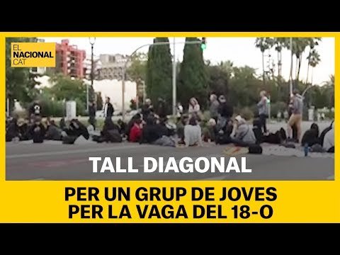La Diagonal tallada per un grup de joves