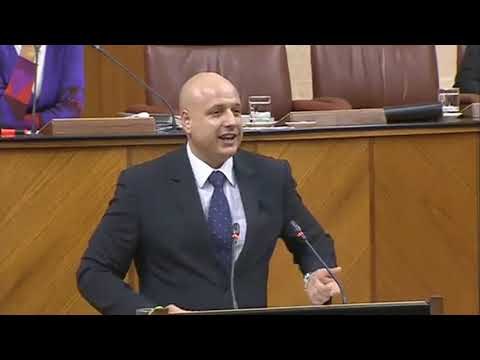 VOX - Andalucía: Hoy le damos una patada a la Transición y nos cagamos en la concordía