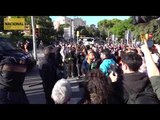 Tensió a la Diagonal: els manifestants es queixen de les restriccions per la rebuda dels reis