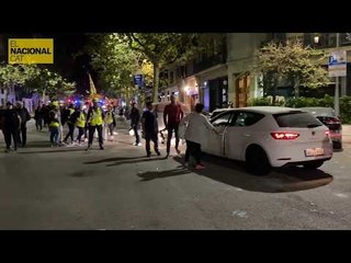 Tensió entre un conductor i els manifestants a Barcelona