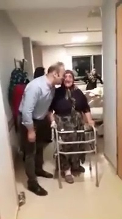 Doktora küfür eden teyze :)