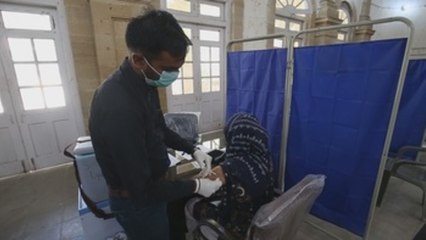 Las teorías conspirativas disparan el recelo en Pakistán contra las vacunas