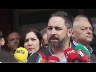 Santiago Abascal (VOX): "Gracias a la Guardia Civil y la Policía Española desplazada en Cataluña"