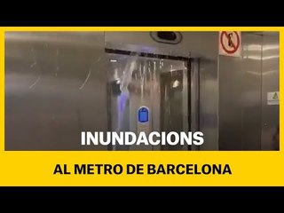 L'aigua de la pluja entra als ascensors del metro de Barcelona